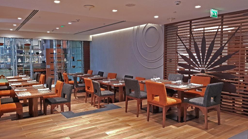 Le Meridien Dubai Hotel & Conference Centre