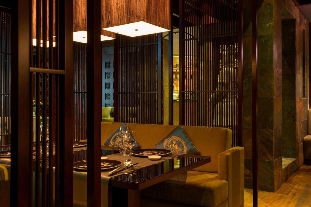 Le Meridien Dubai Hotel & Conference Centre