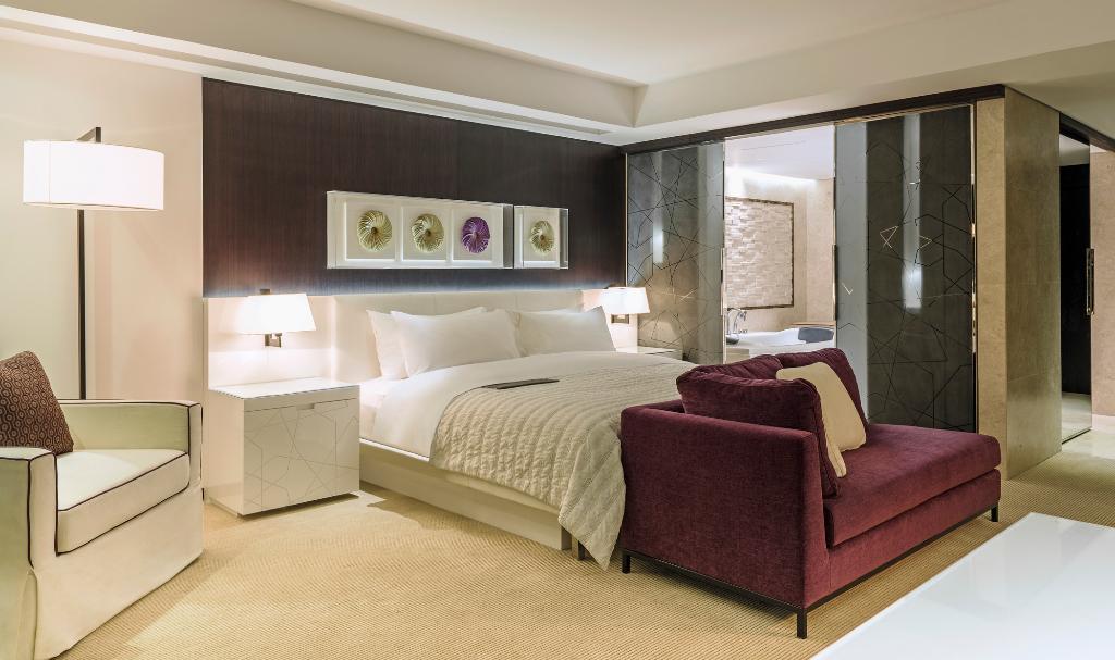 Le Meridien Dubai Hotel & Conference Centre