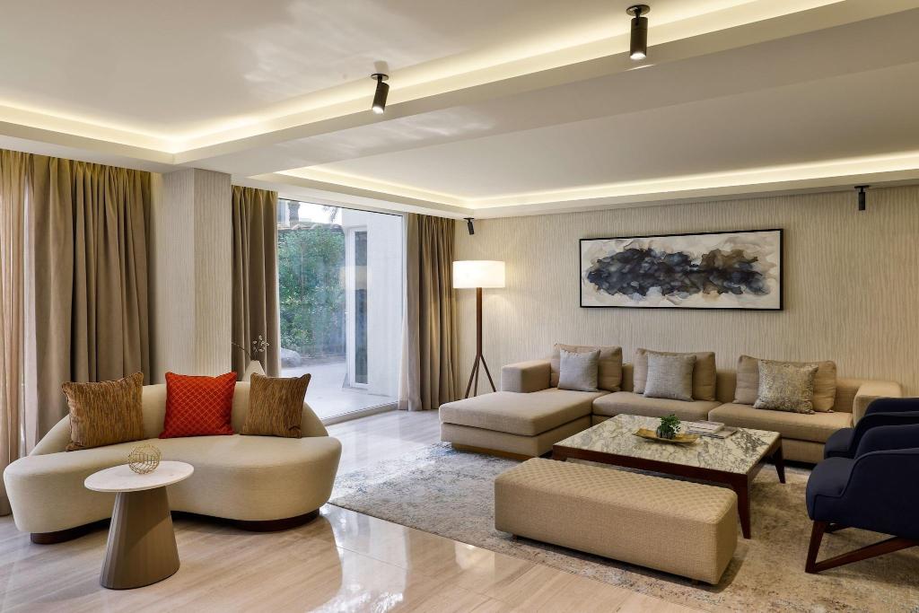 Le Meridien Dubai Hotel & Conference Centre