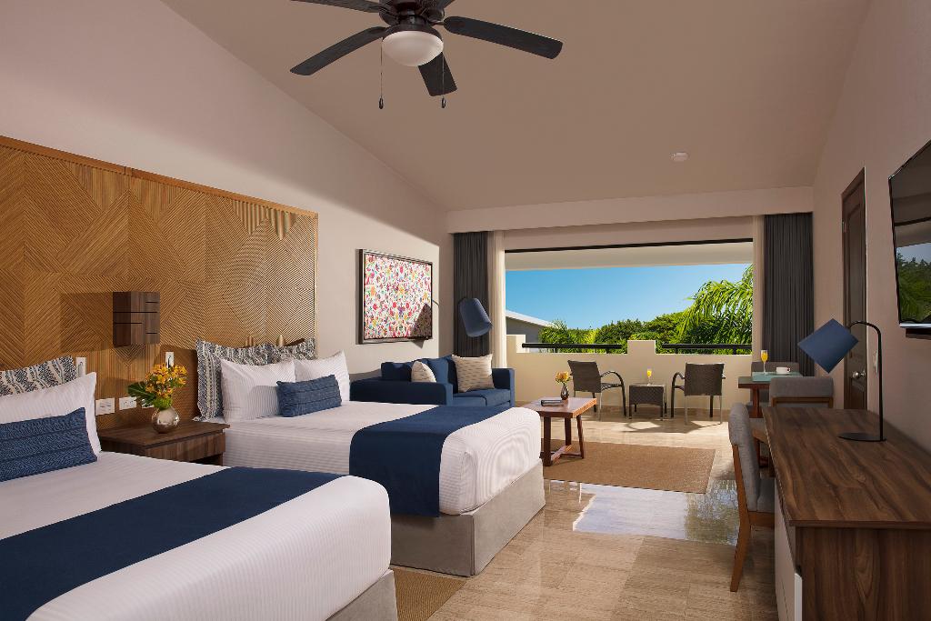 Dreams Sapphire Resort & SPA