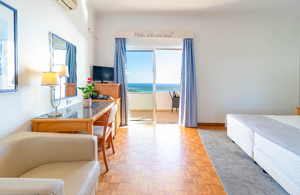 Gallery image of Hotel Maritur - Adults Only By Pierre & Vacances