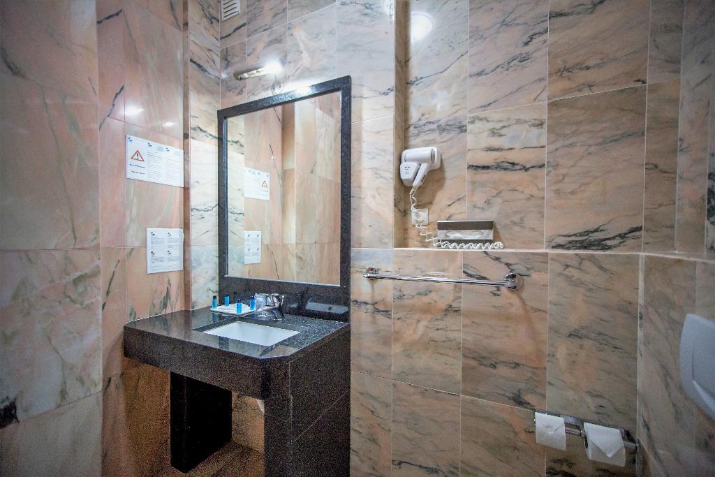 Gallery image of Hotel Maritur - Adults Only By Pierre & Vacances