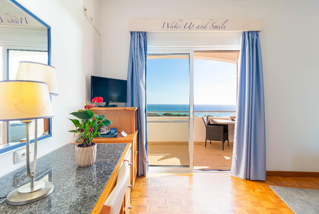 Gallery image of Hotel Maritur - Adults Only By Pierre & Vacances