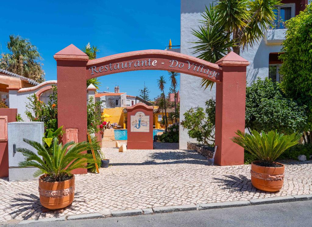 Imagem da galeria de Costa D'Oiro Ambiance Village