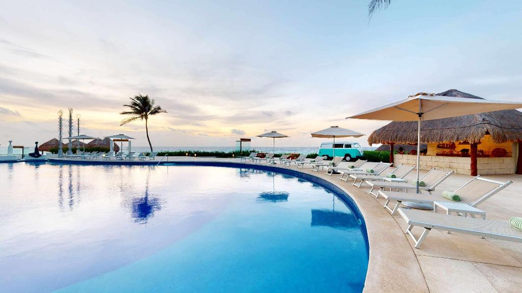 Paradisus Cancún All Inclusive - Pool