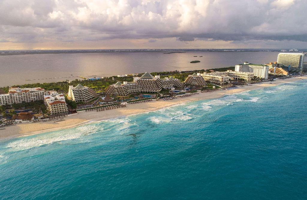 Paradisus Cancún All Inclusive - Beach