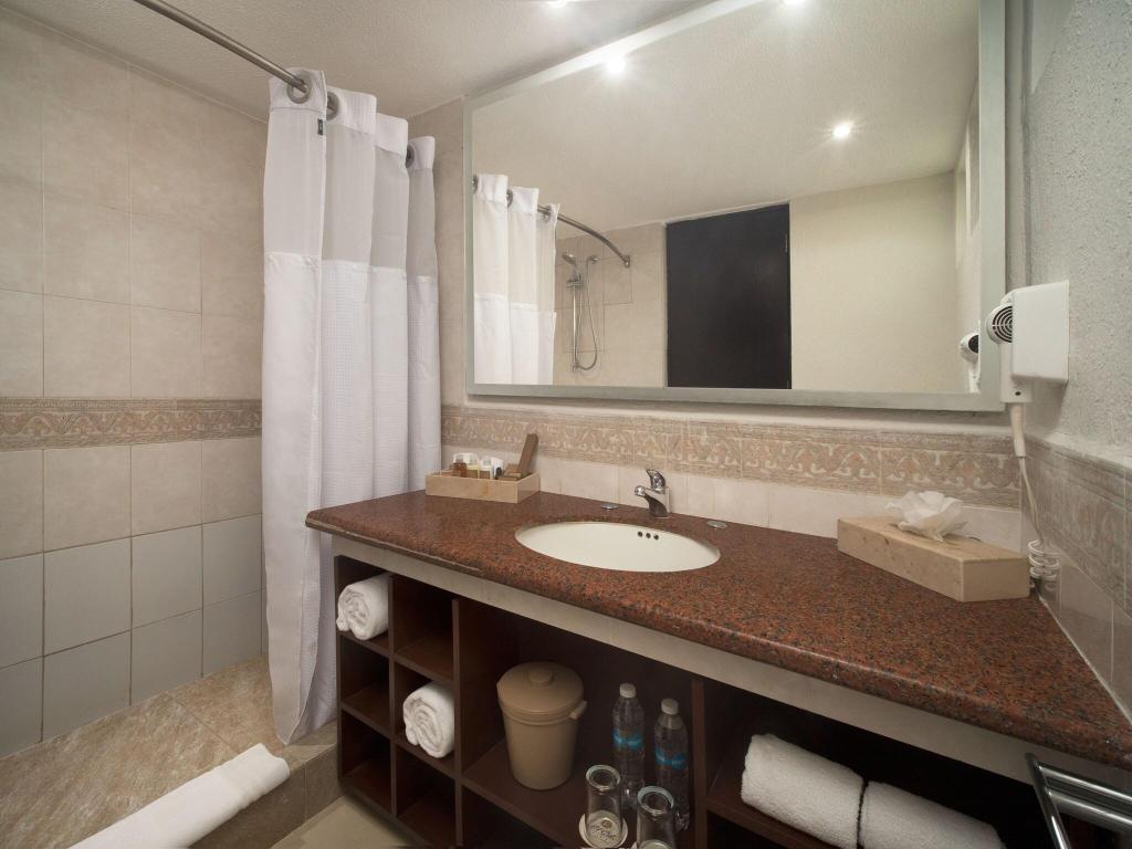 El Cid la Ceiba Beach Hotel - All Inclusive - Adults Only photo 56