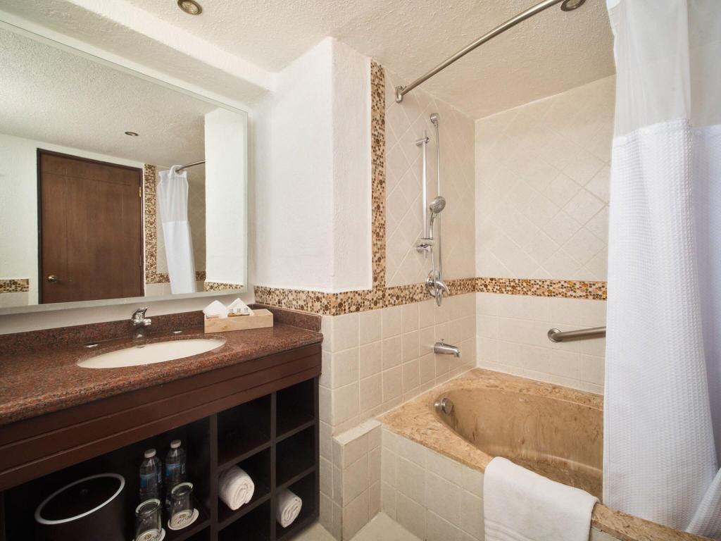 El Cid la Ceiba Beach Hotel - All Inclusive - Adults Only photo 54