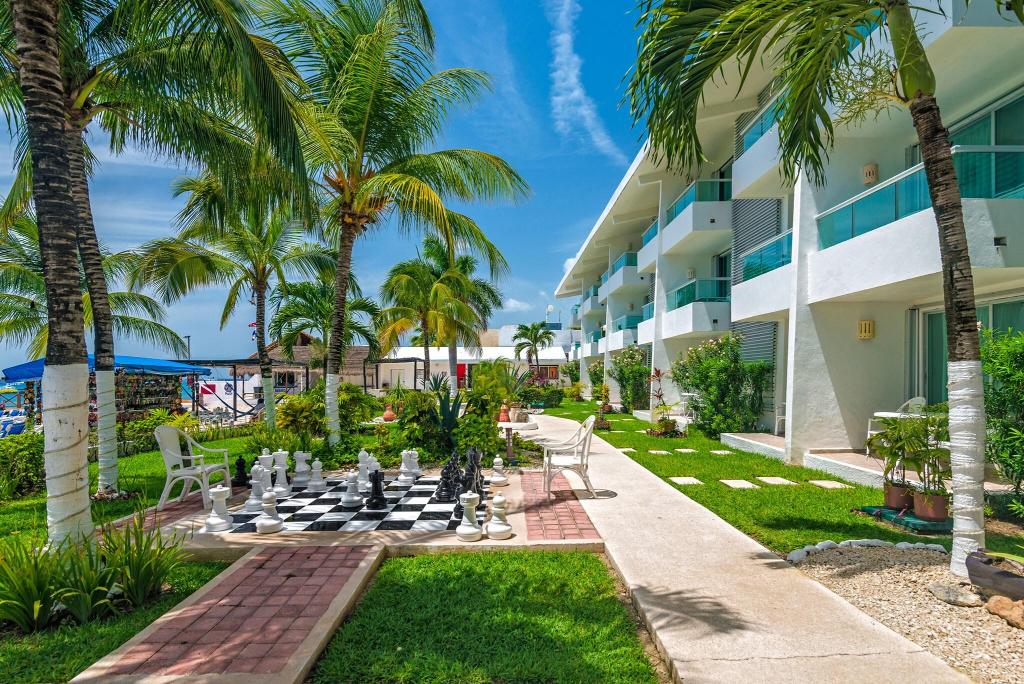 El Cid la Ceiba Beach Hotel - All Inclusive - Adults Only photo 52