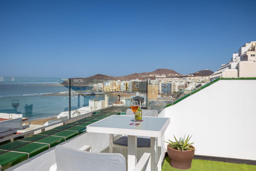 Hotel Exe Las Palmas, Spanien, Las Palmas. Großes 18