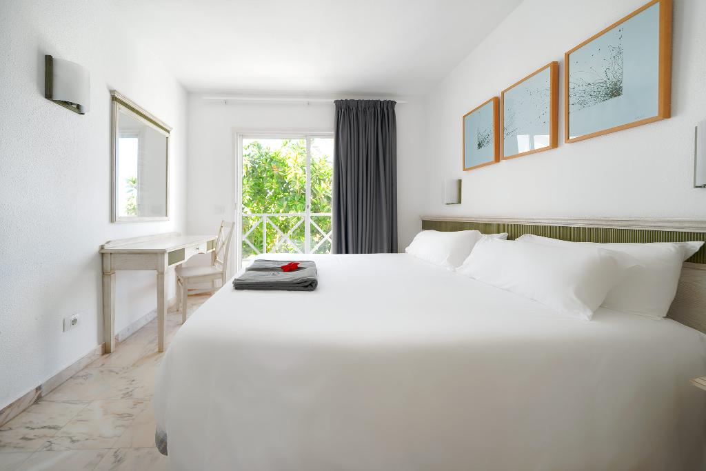 Vista Bonita - Gay and Lesbian Only Resort