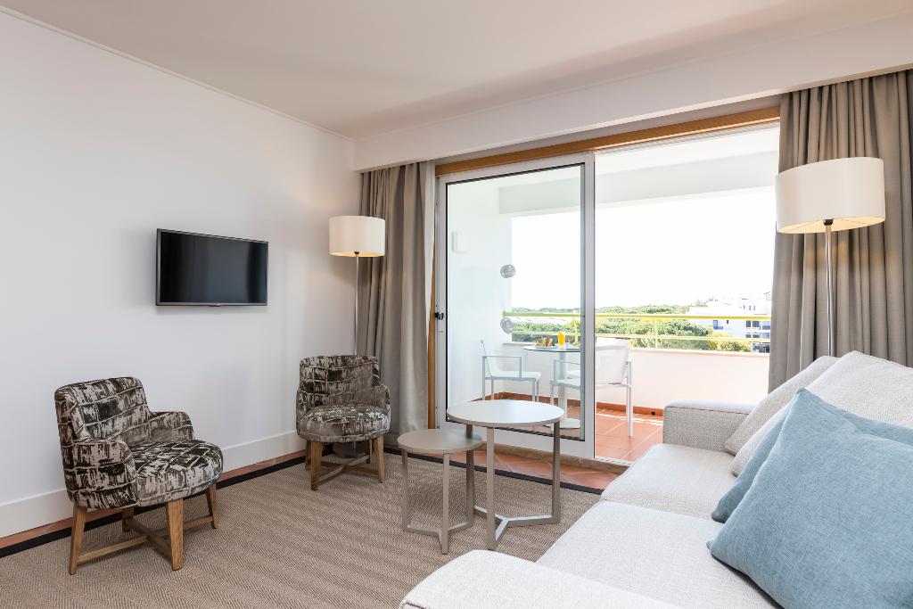 Imagem da galeria de The Patio Suite Hotel