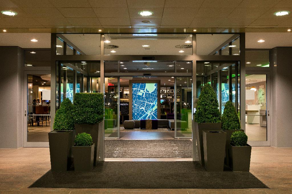 hotel-thumb