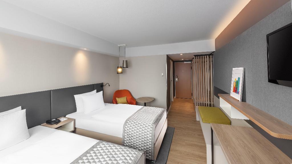 hotel-thumb
