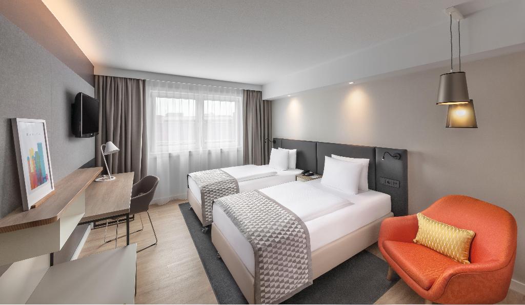 hotel-thumb