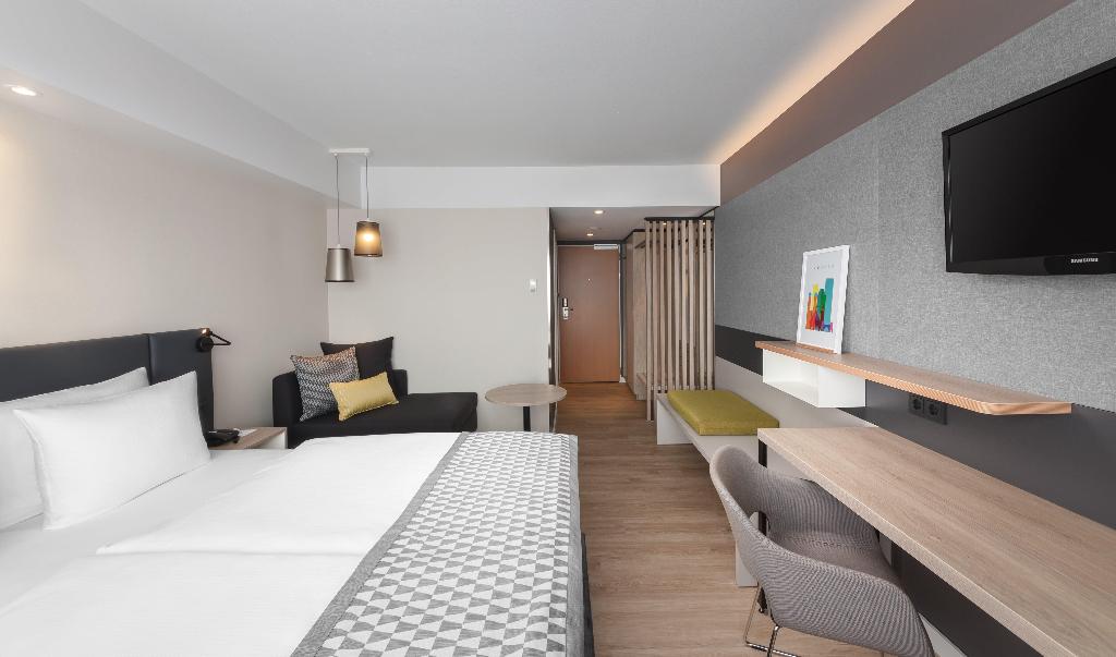 hotel-thumb