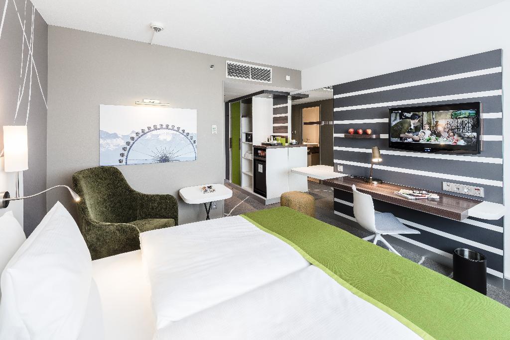 hotel-thumb