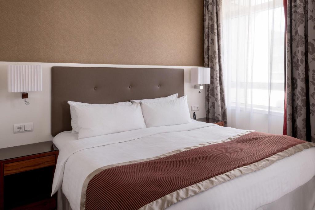 hotel-thumb