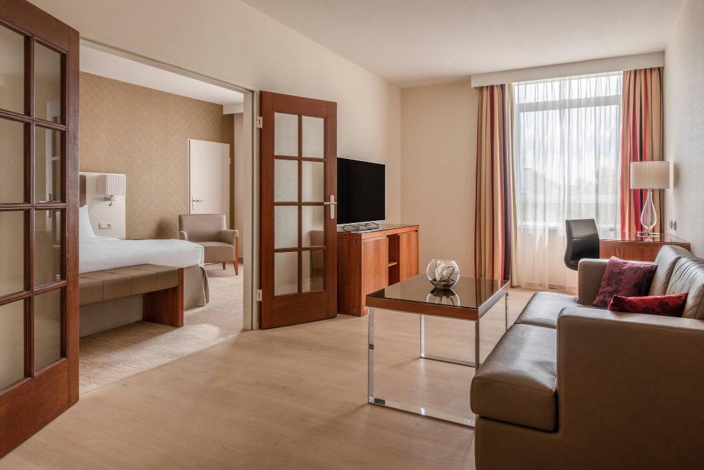 hotel-thumb