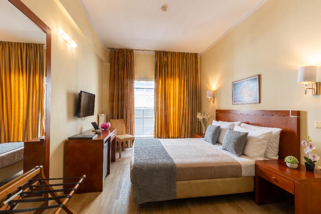 Marina  Athens Hotel
