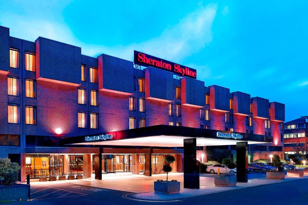 Skyline Sheraton Heathrow