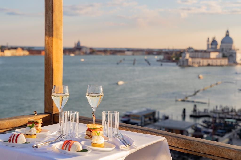 Imagem da galeria de Londra Palace Venezia