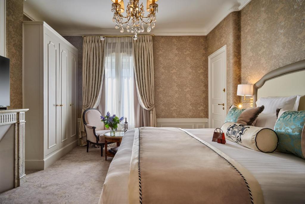 Imagem da galeria de Hotel Westminster Paris