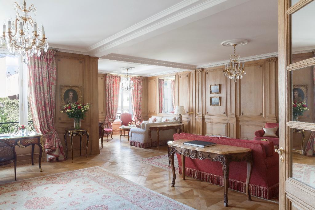 Imagem da galeria de Le Bristol Paris