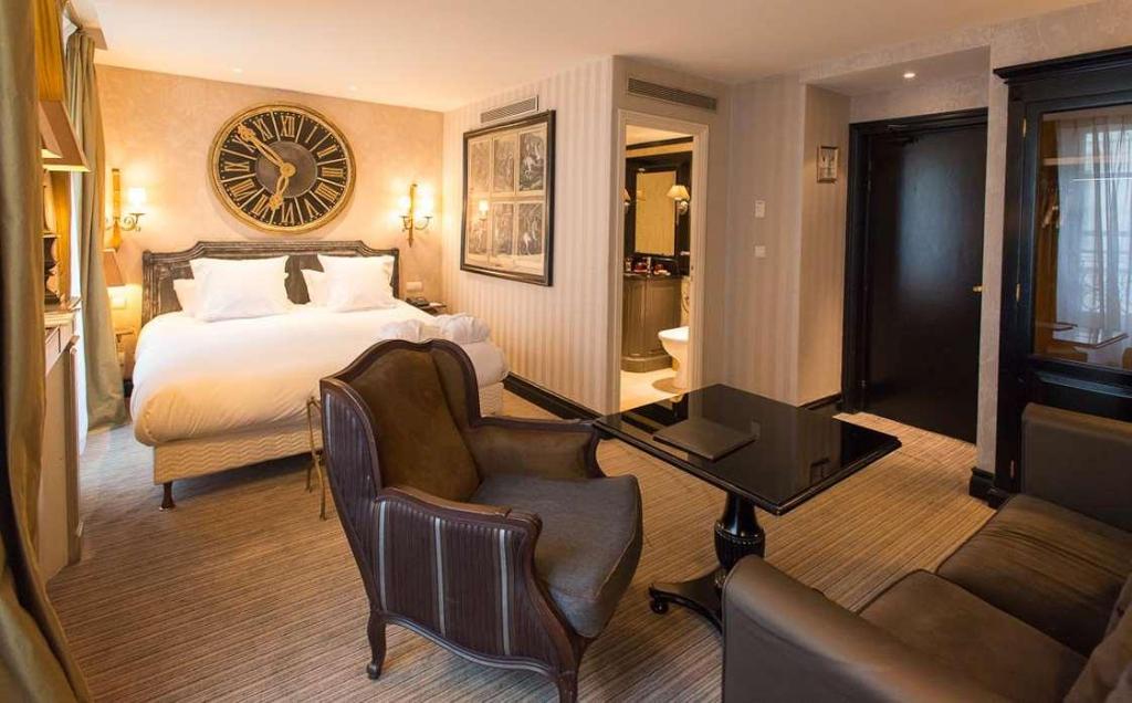 Hotel Chateaubriand, Frankreich, Paris. Großes 1