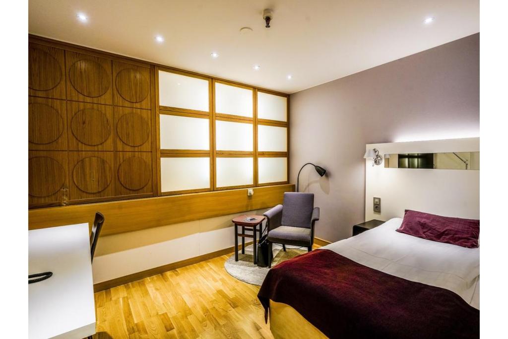 hotel-thumb