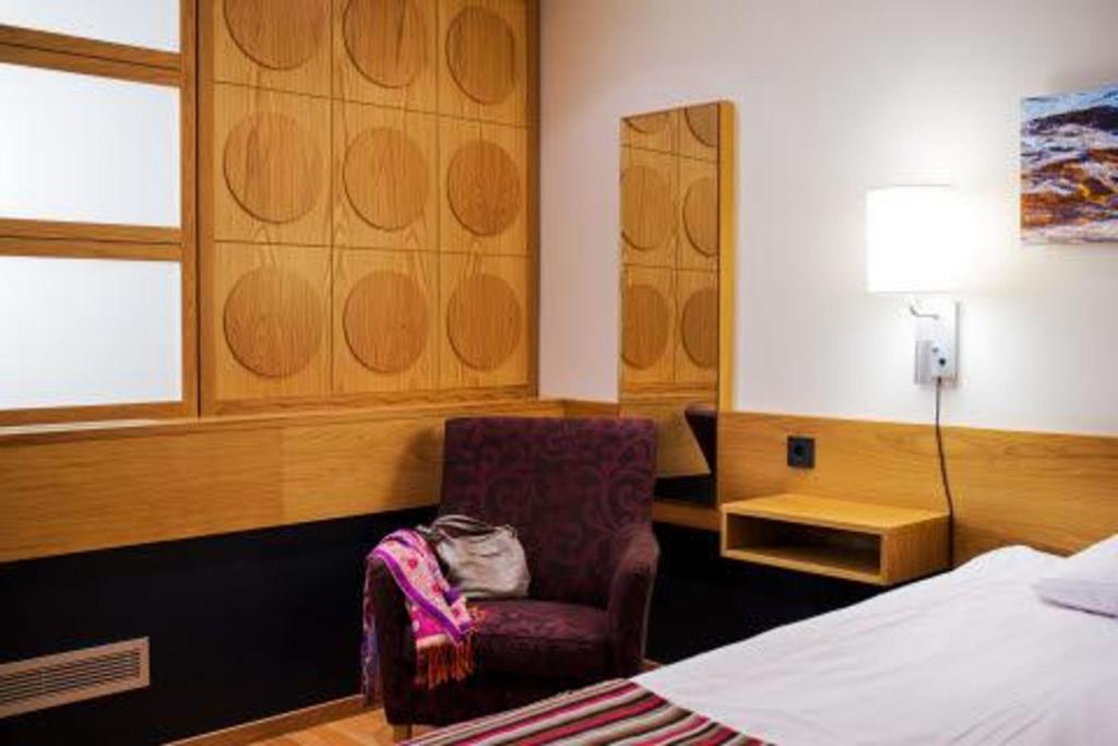 hotel-thumb