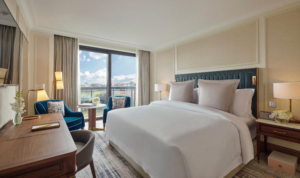 Gallery image of Jumeirah Carlton Tower London