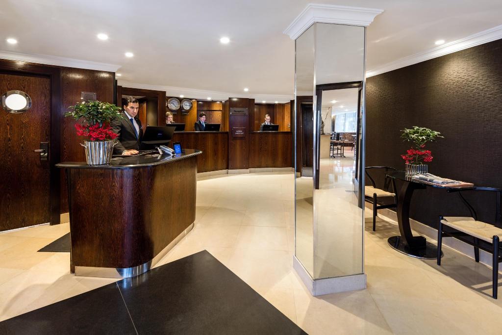 Radisson Blu Edwardian Bond Street Hotel