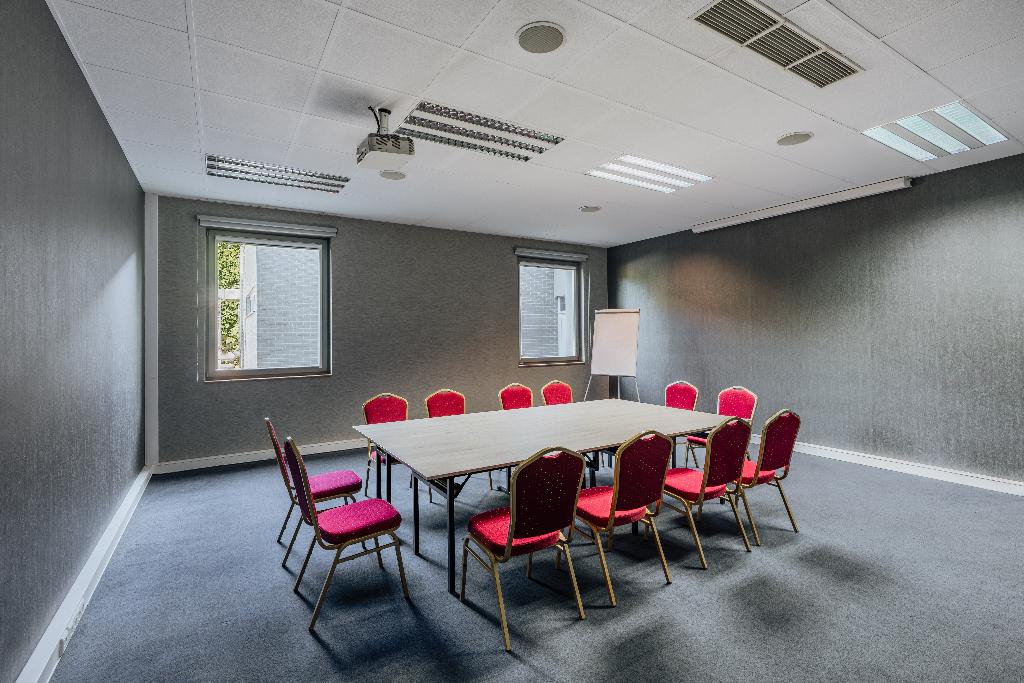 hotel-thumb