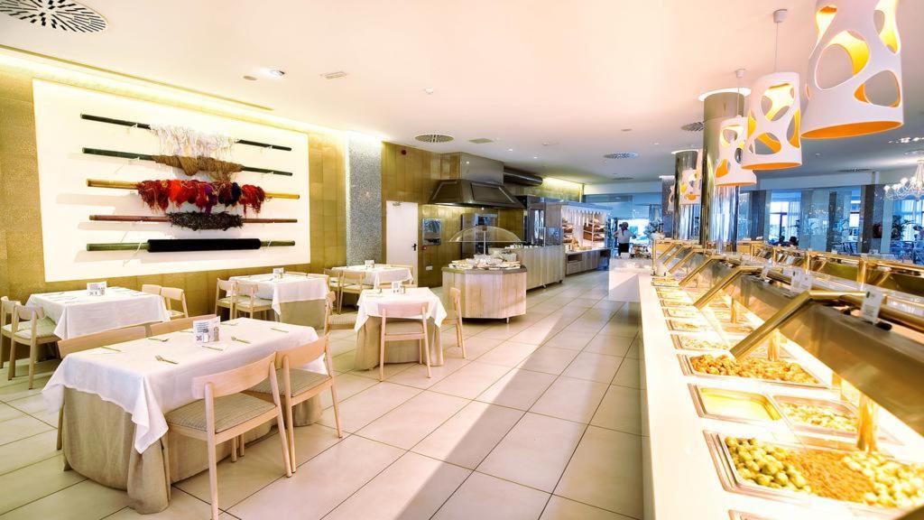 Hotel Bull Escorial & Spa, Spanien, Playa del Ingles. Großes 2