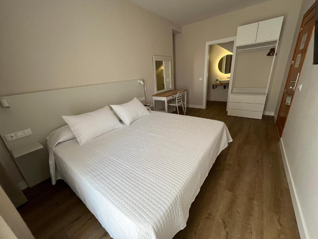 Hotel Aparthotel Pinosol, Spanien, Jávea. Großes 1