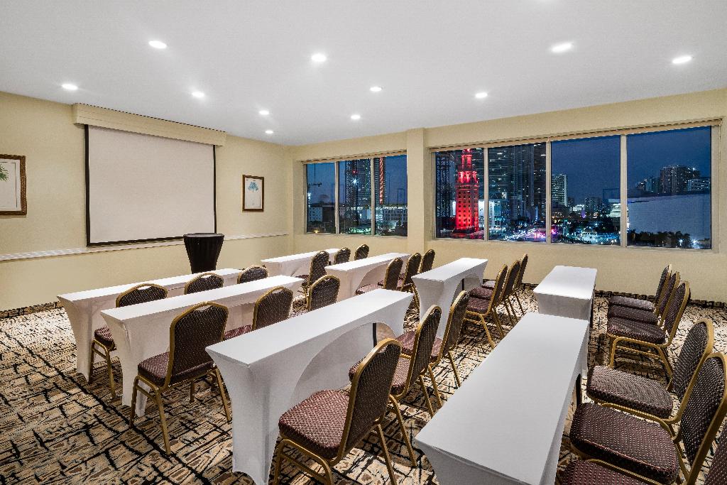 Holiday Inn Port of Miami-Downtown photo 50