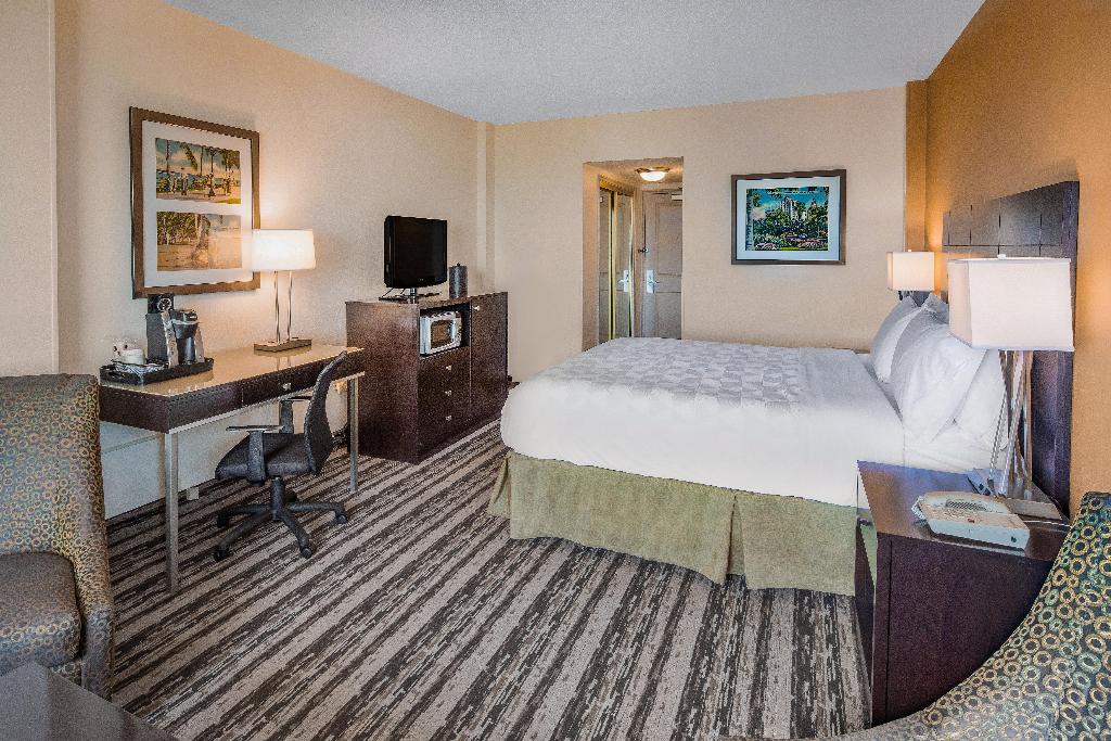 Holiday Inn Port of Miami-Downtown photo 18