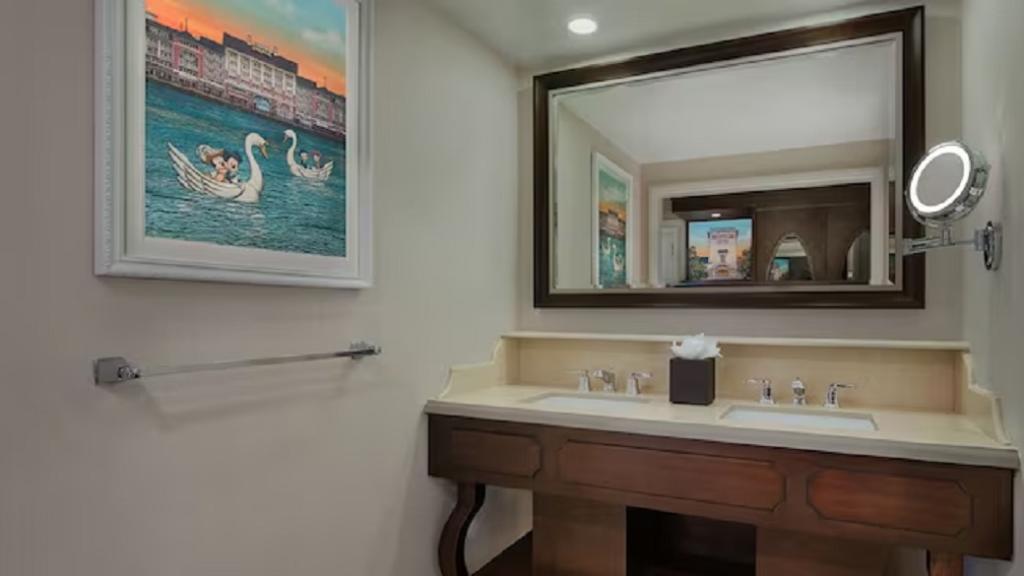 Disney's BoardWalk Inn photo 20