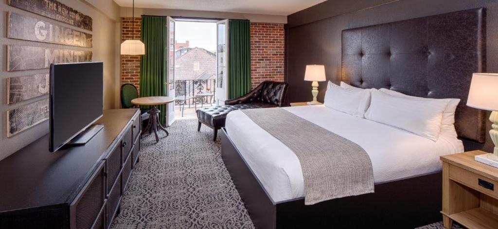 Holiday Inn French Quarter-Chateau Lemoyne