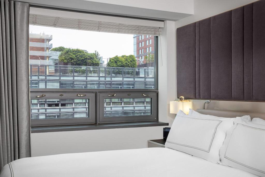Imagem da galeria de Conrad New York