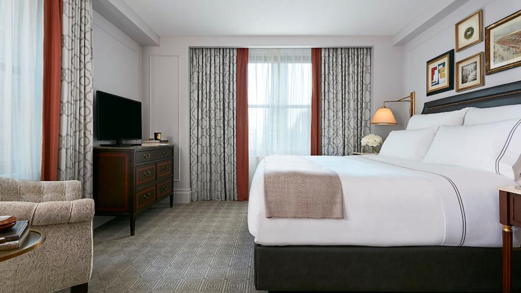 Gallery image of Intercontinental Hotels New York Barclay By Ihg