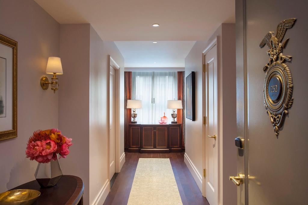 Gallery image of Intercontinental Hotels New York Barclay By Ihg
