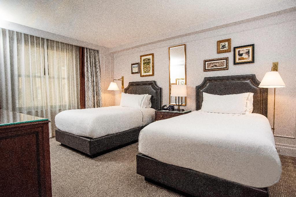 Gallery image of Intercontinental Hotels New York Barclay By Ihg