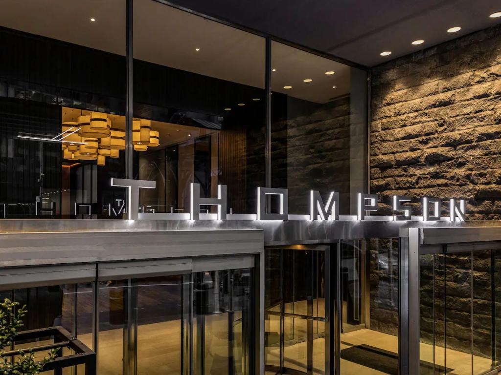Imagem da galeria de Thompson Central Park New York