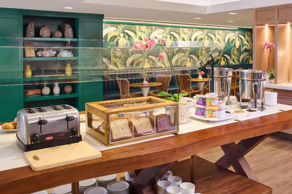 OUTRIGGER Reef Waikiki Beach Resort - Restaurant