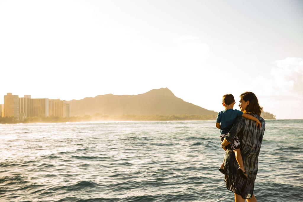 OUTRIGGER Reef Waikiki Beach Resort - Beach
