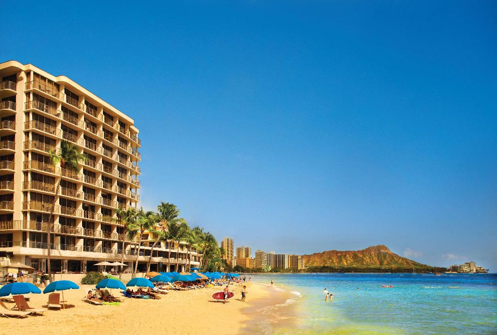 OUTRIGGER Reef Waikiki Beach Resort - Beach