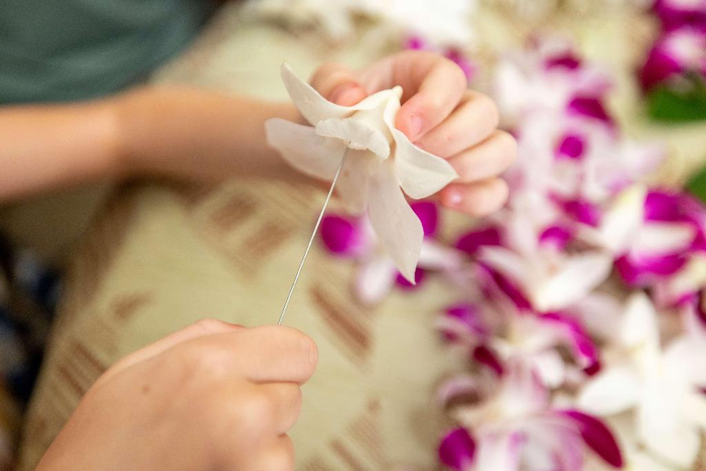 OUTRIGGER Reef Waikiki Beach Resort - Beach